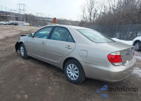 2005 Toyota Camry Le from USA, damaged, VIN 4T1BE32K45U506873